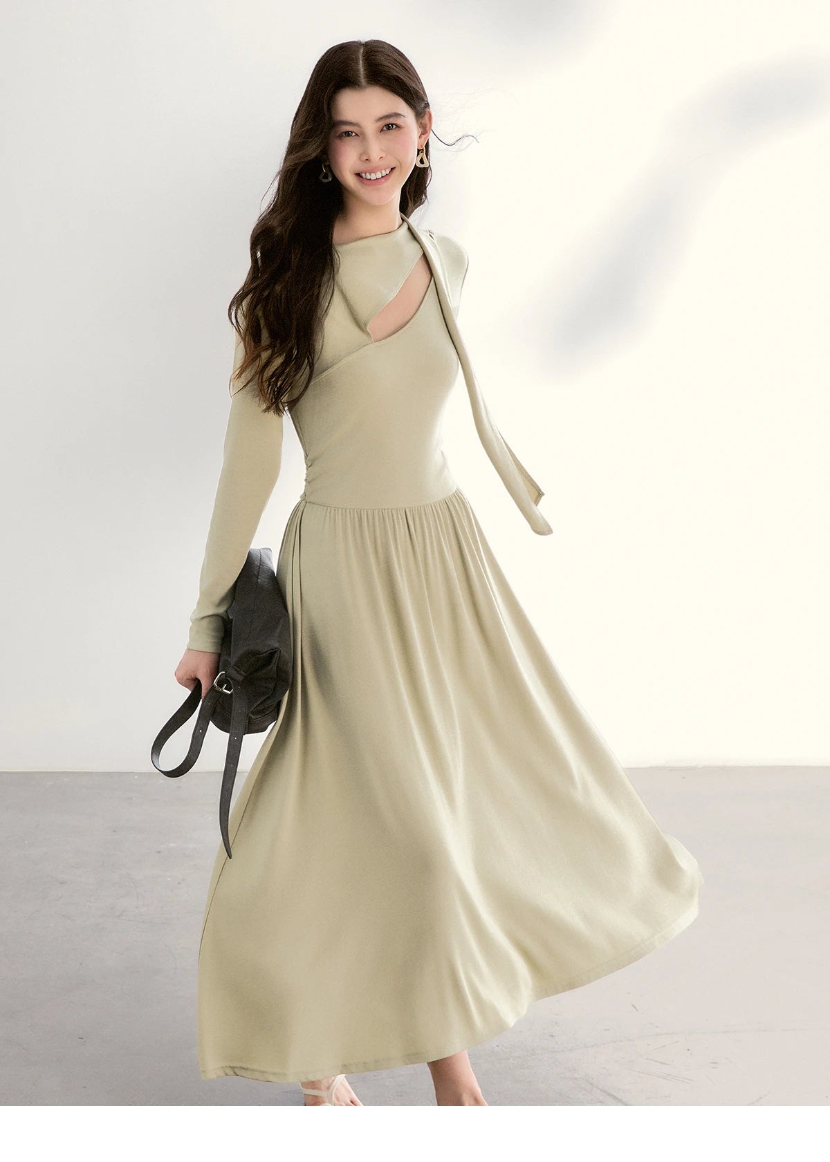 Mishow Light Green Cutout Neck Hollow Ribbon Dress MXF13L2556