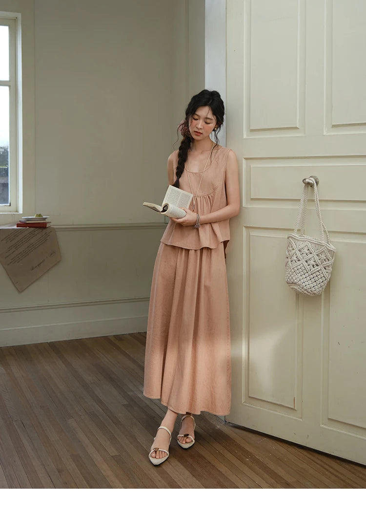 Mishow U-Neck Sleeveless Top & A-Line Skirt Set MXE35T0606