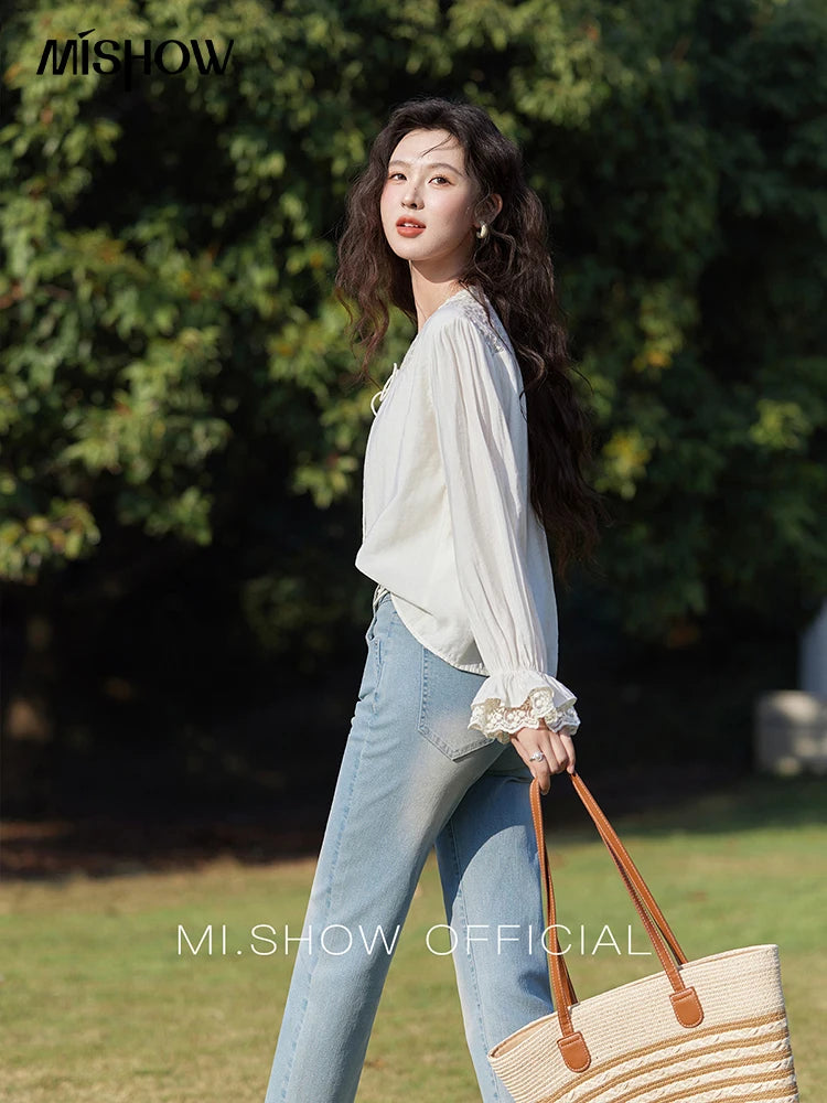 MISHOW Lace Patchwork Shirt V-Neck Fungus Edge Petal Sleeve MXE13X1713