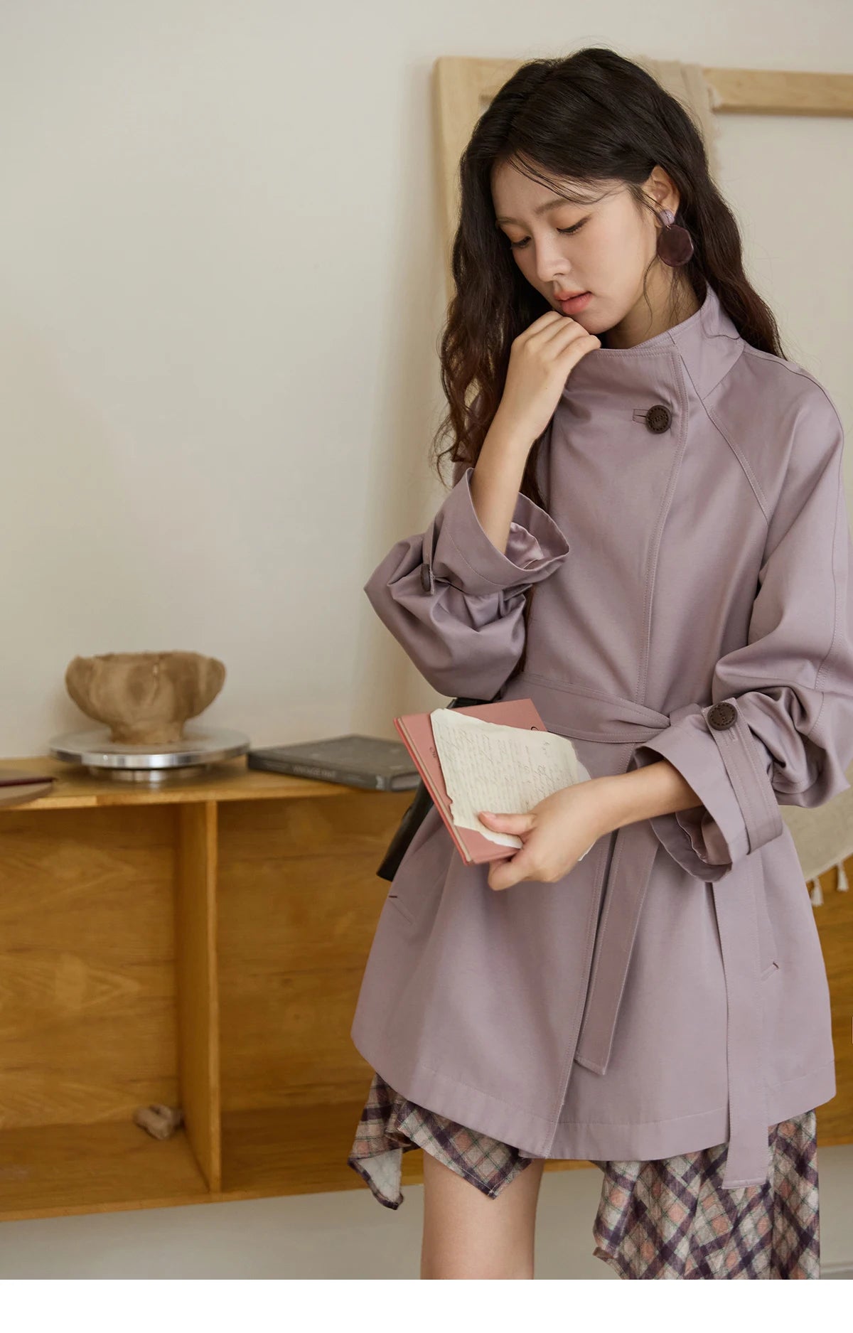 Mishow Stand Up Collar Medium Long Trench MXE44W0813