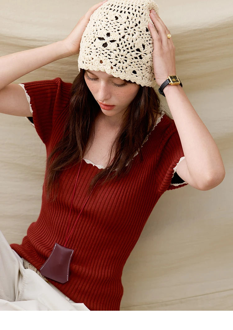 Mishow Office Lady Lace Collar Contrast Hook Top MXE33Z1218