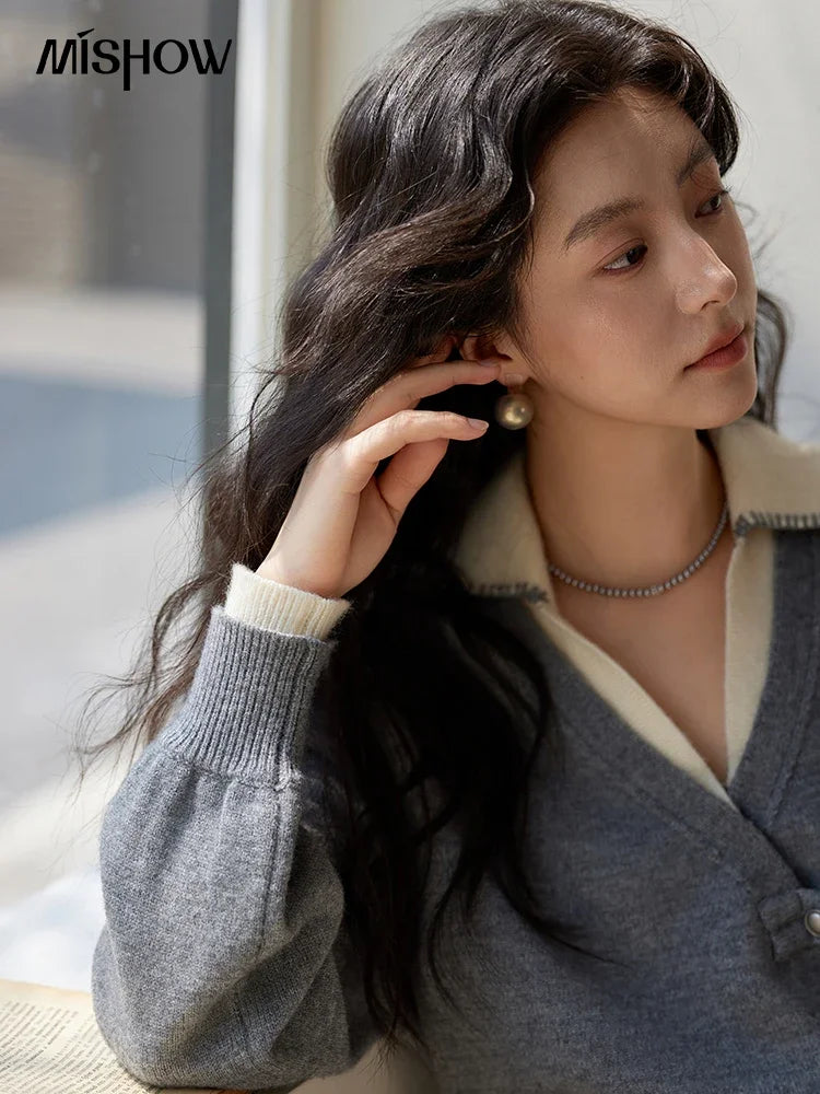 Mishow Fake Two-Piece Splicing V-Neck Cardigan MXD41Z0712