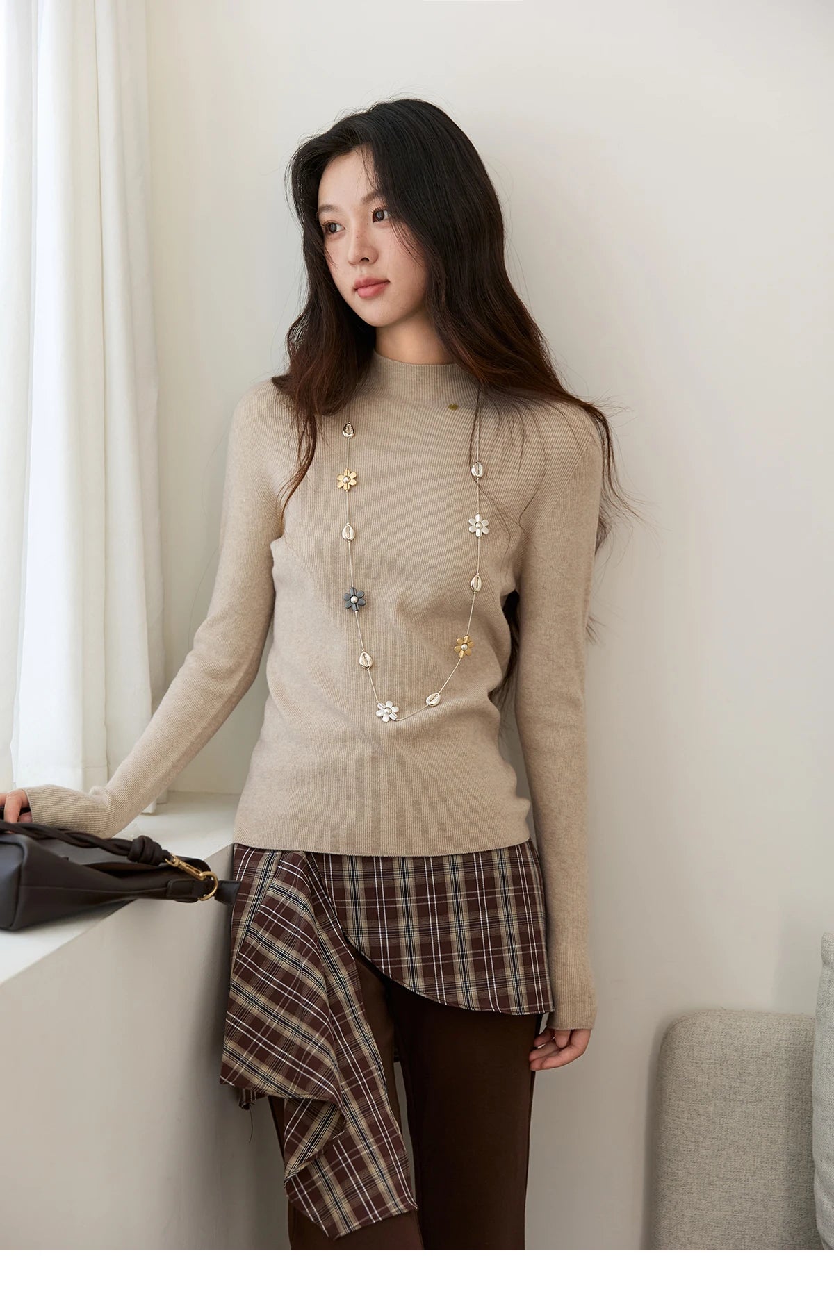 Mishow Minimalist Mock Neck Slim Pullover MXE48Z2583