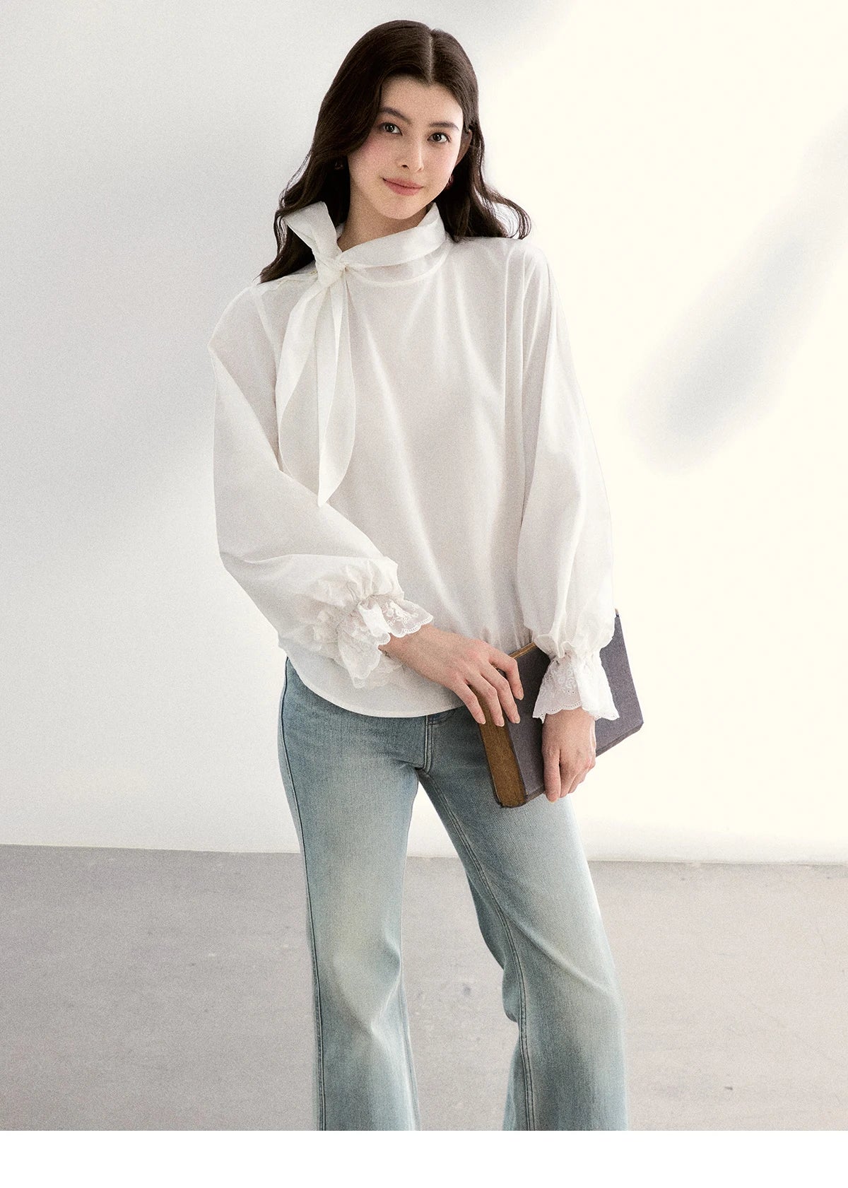 MISHOW White Blouse Bow Tie Neck Lantern Sleeve Lace Patchwork MXF108C0814