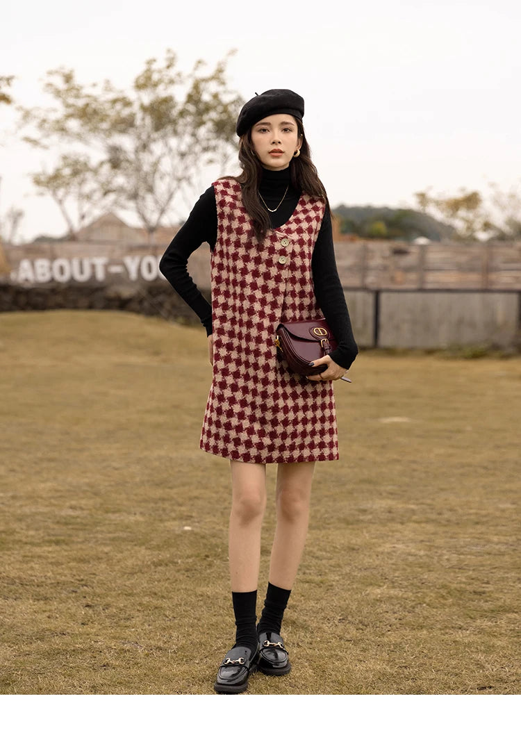 Mishow Plaid V-Neck Sleeveless Woolen Vest Dress MXB47L1332