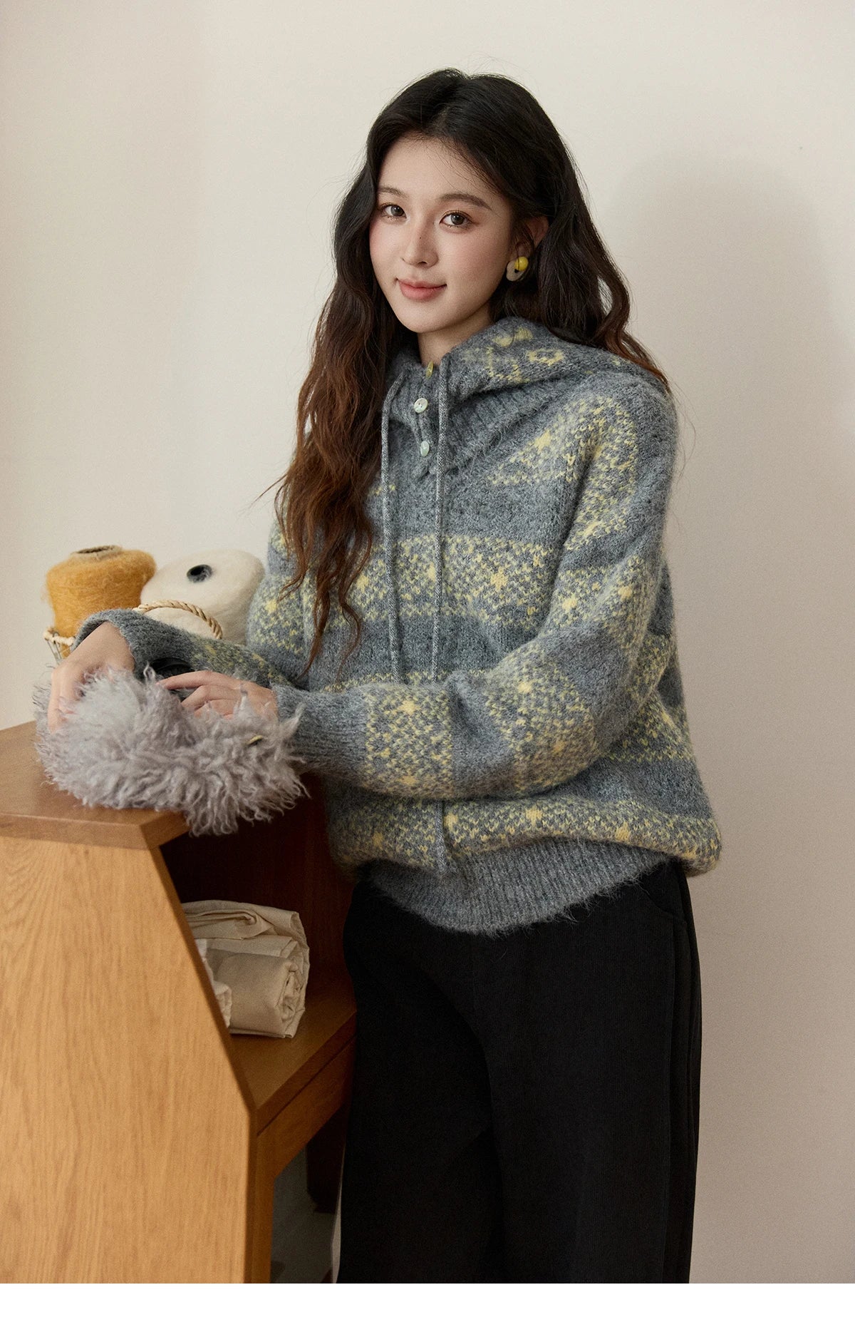 Mishow Fair Isle Removable Hood Sweater MXE94Z2979
