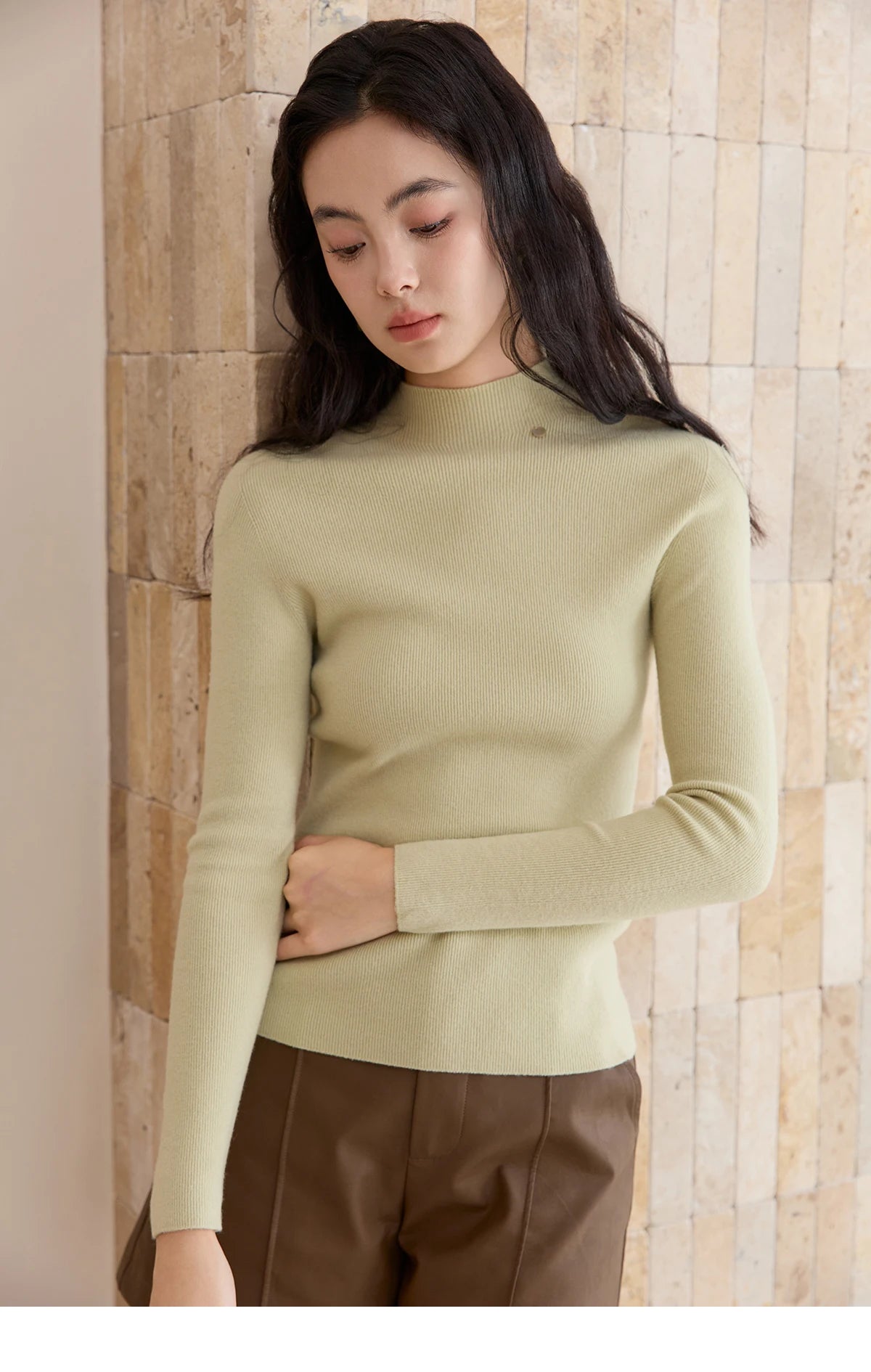 Mishow Minimalist Mock Neck Slim Pullover MXE48Z2583