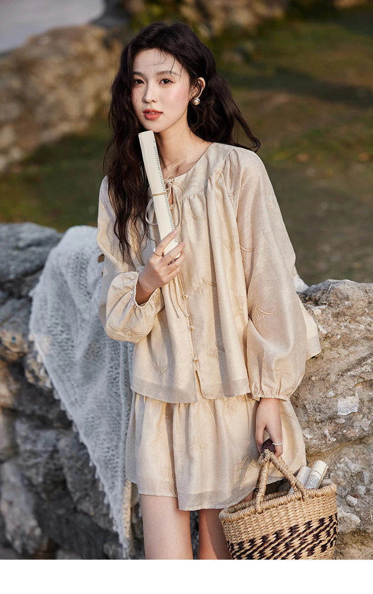 Mishow Iris Embroidery Blouse & Elastic Waist Skirt Set MXE13T0454