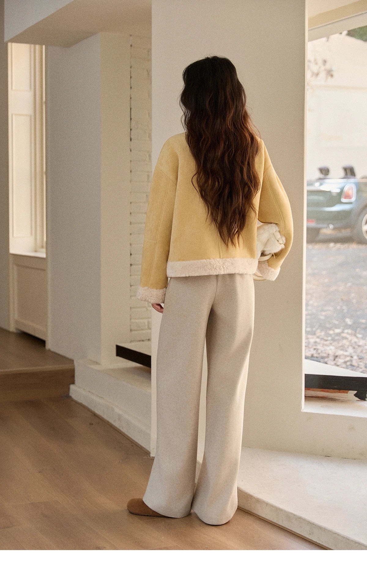 MISHOW Yellow Suede Fur Collar Short Coat Single-Breasted MXE89W0897