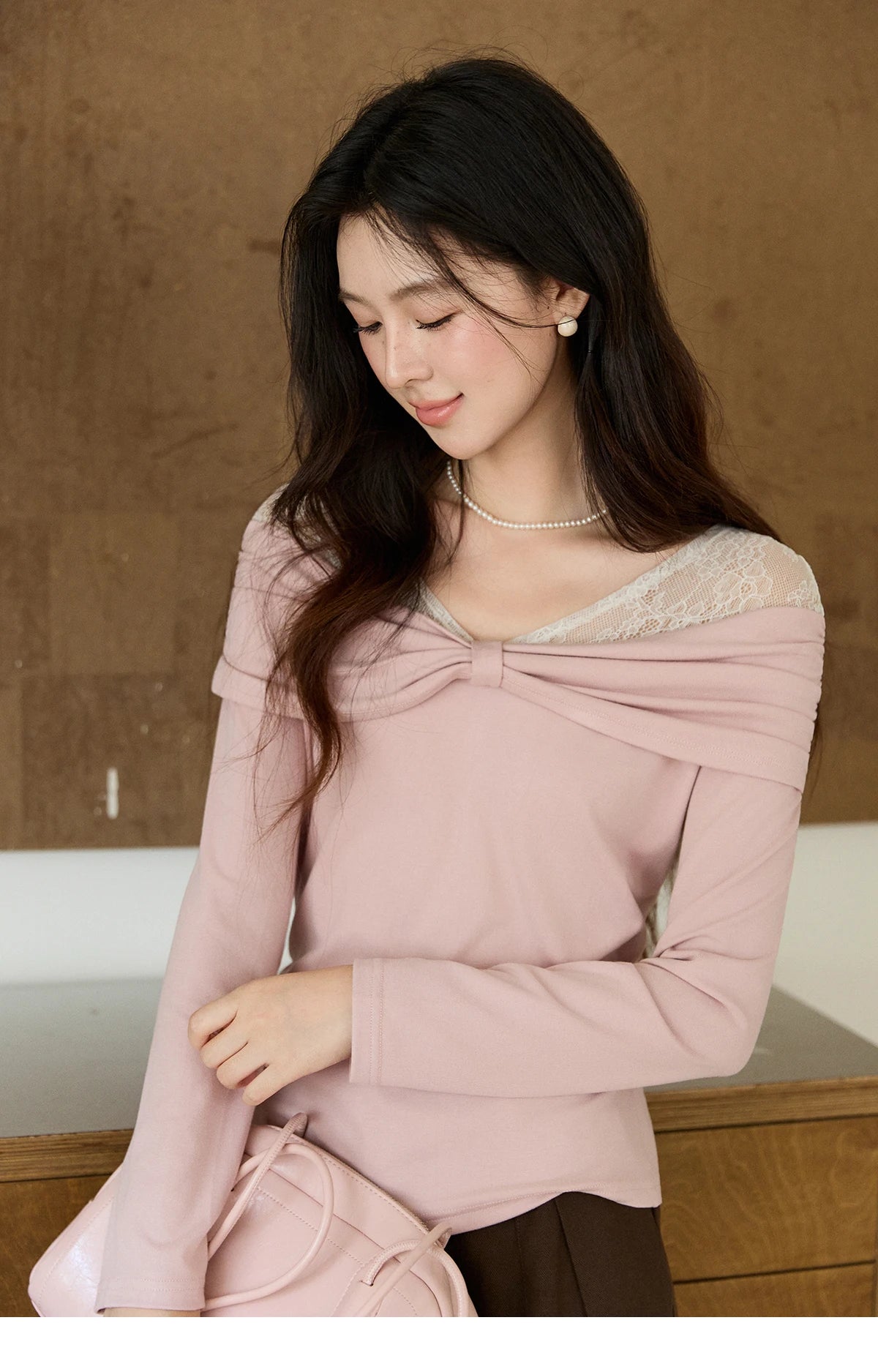 Mishow Lace Patchwork One Shoulder Tee MXF108Z1026