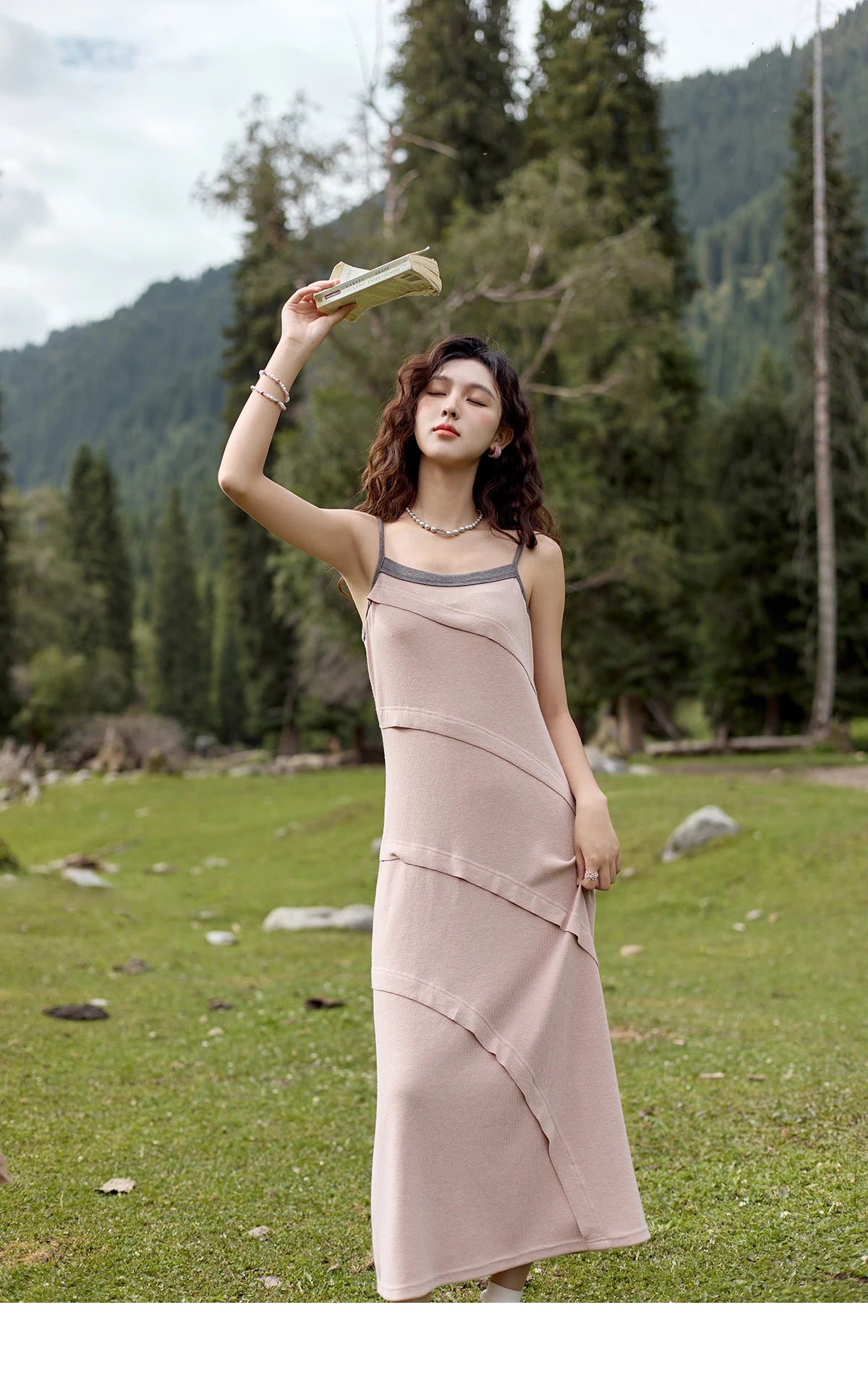 Mishow Knitted Square Collar Adjustable Strap Dress MXD42L2015