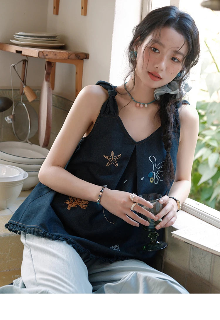 Mishow Embroidery Lace Tassel Denim Vest MXE37X1860