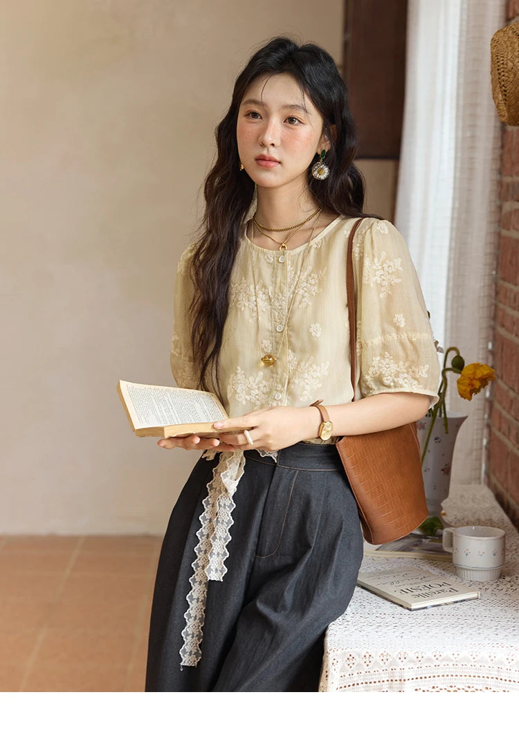 MISHOW French Retro Embroidered Floral Blouse Round Neck Puff Sleeve MXE36X1874