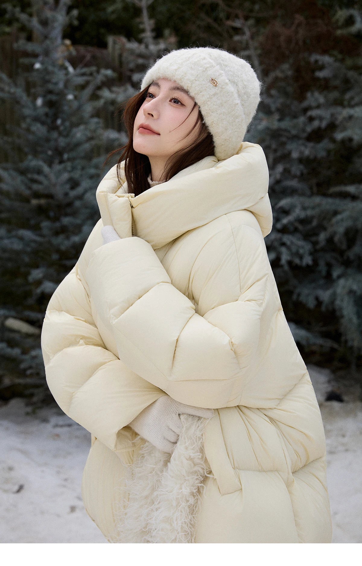 Mishow Milk Yellow Velvet Hooded Down Jacket MXE92Y0090