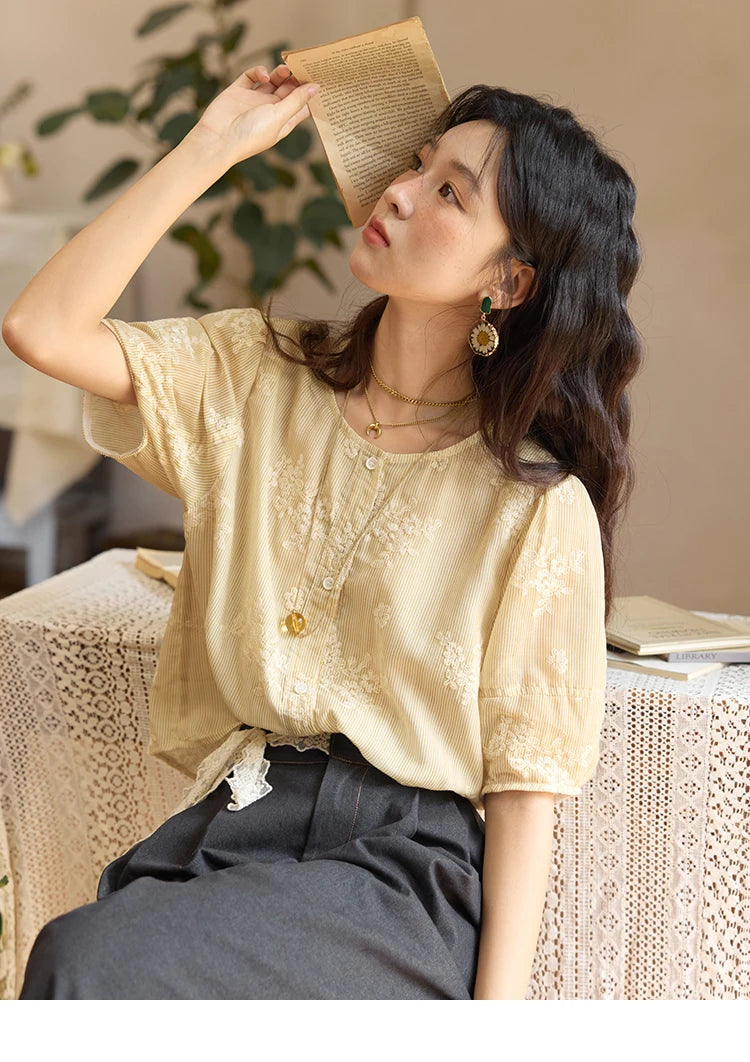 MISHOW French Retro Embroidered Floral Blouse Round Neck Puff Sleeve MXE36X1874