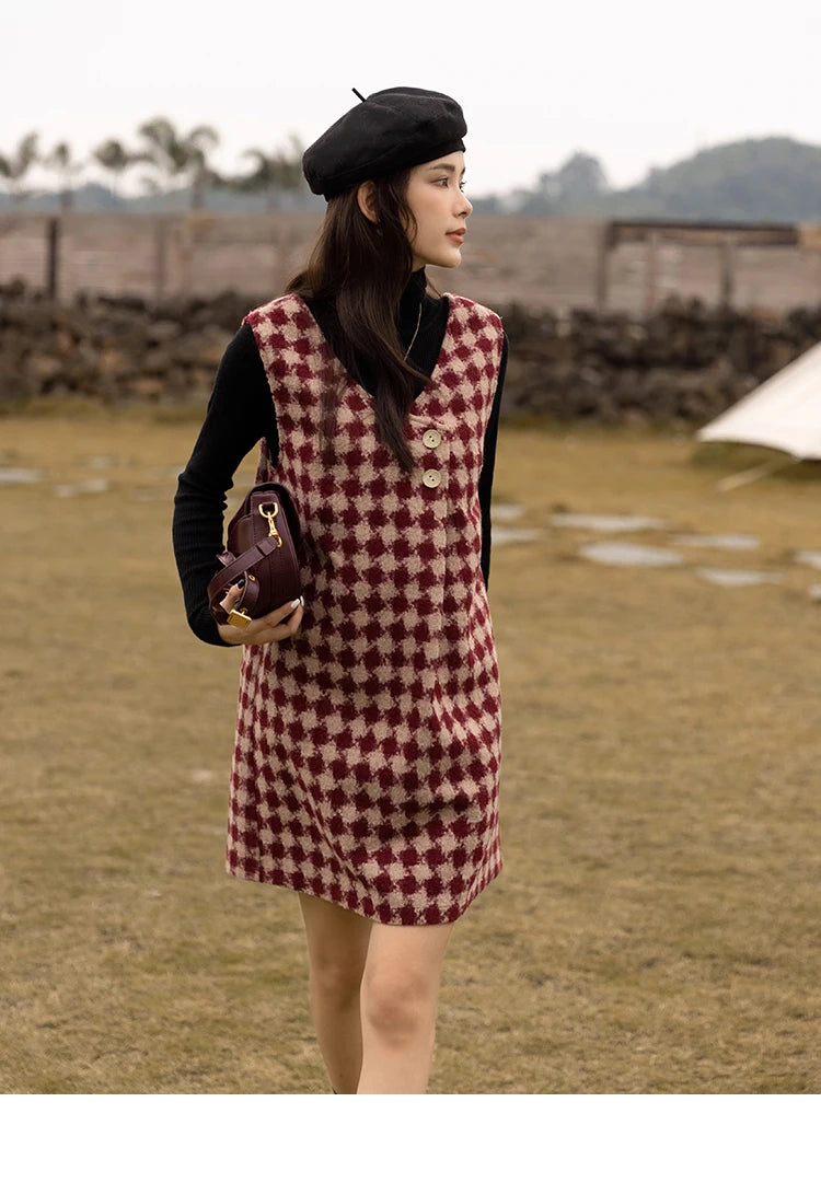 Mishow Plaid V-Neck Sleeveless Woolen Vest Dress MXB47L1332