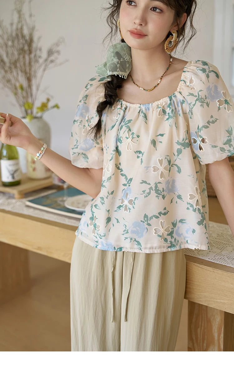 MISHOW Floral Hollow Blouse Square Collar Puff Sleeve MXD29X1602