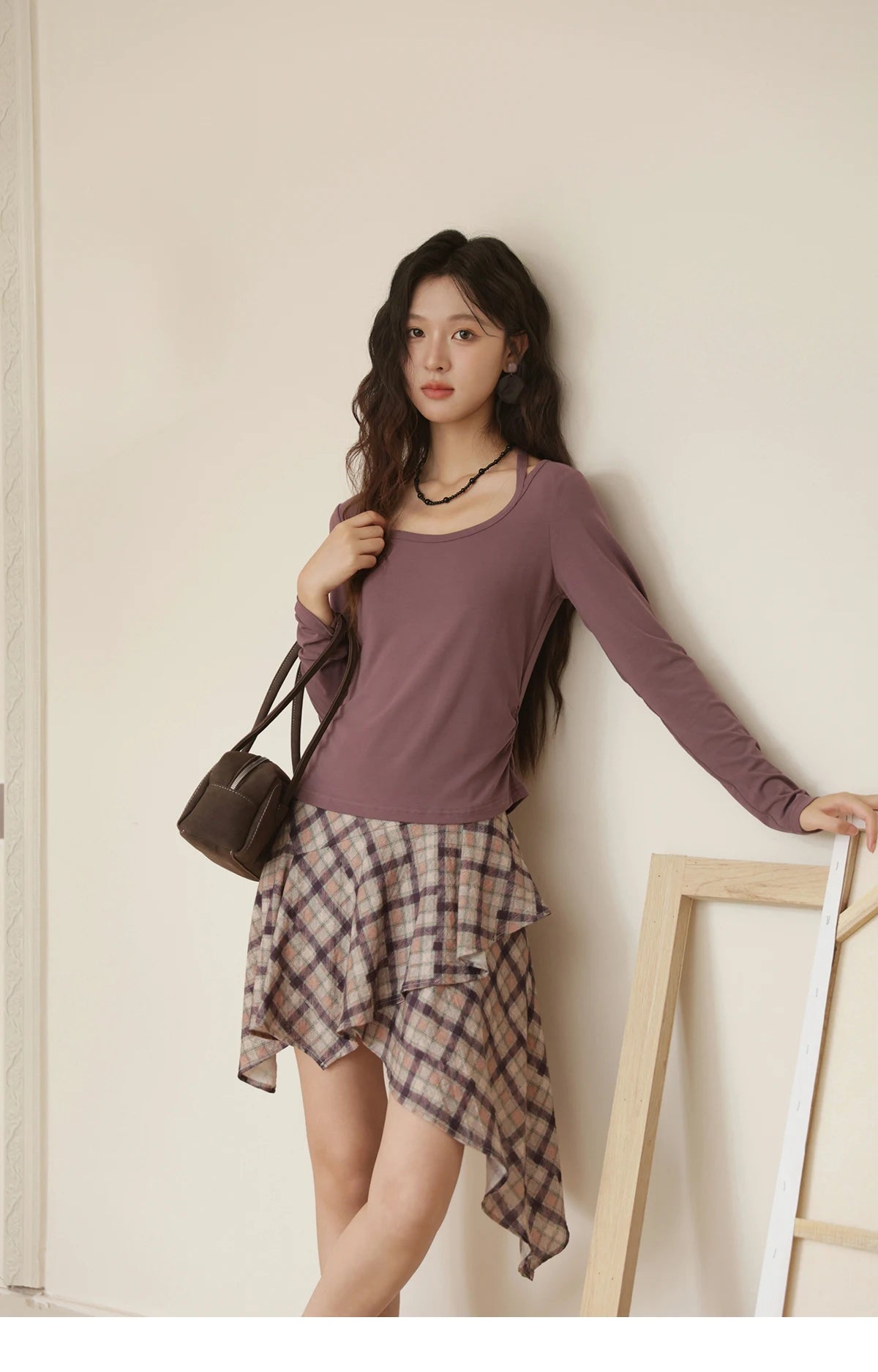 Mishow Hanging Neck Strap Pleated Waist Top MXE42T0720
