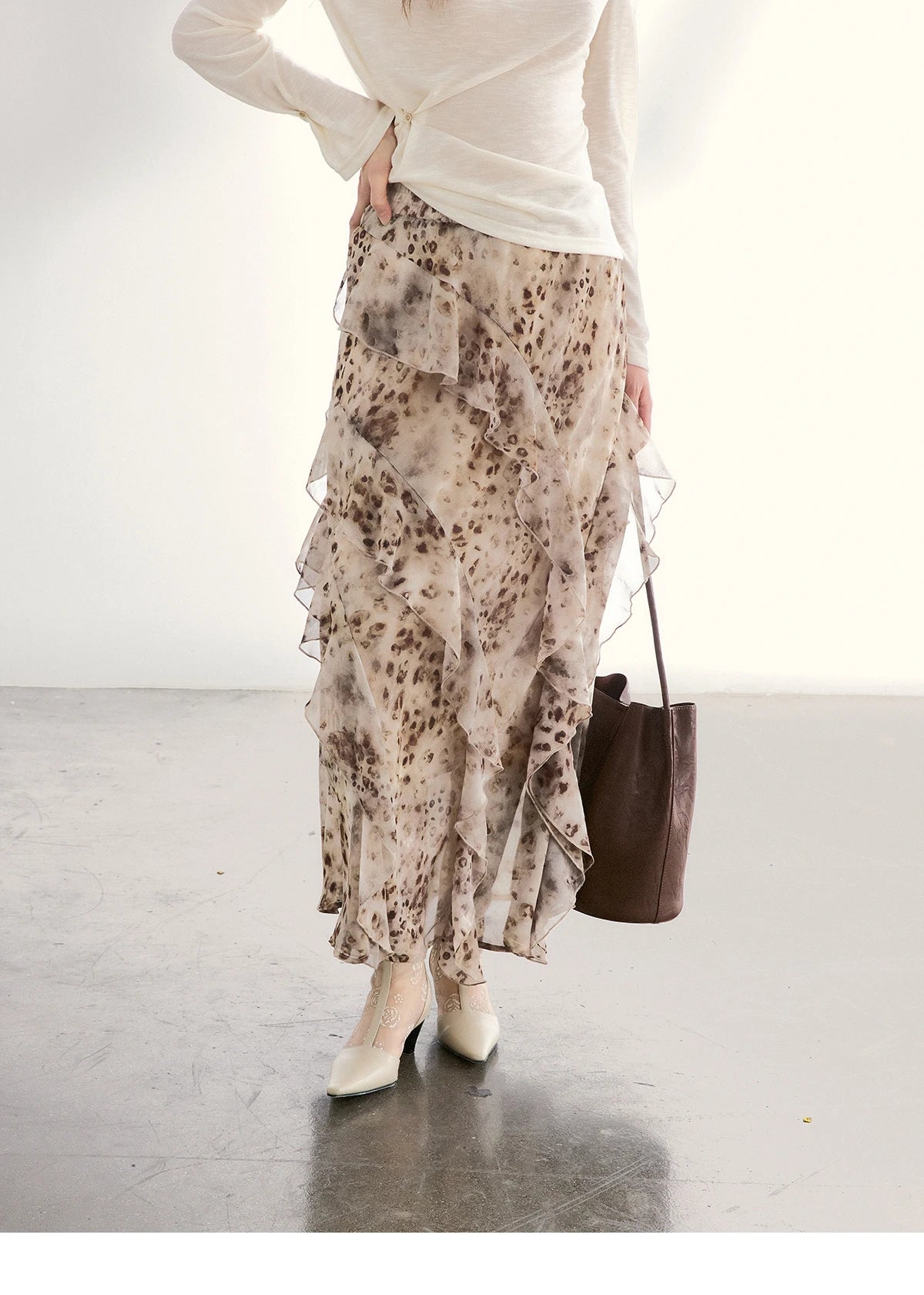 MISHOW Leopard Print Maxi Skirt Ruffled Chiffon Elastic Waist MXF108B0772