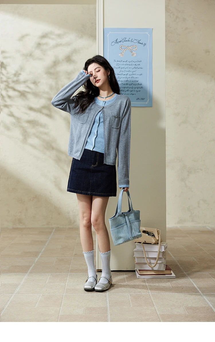 Mishow Fake Two-Piece Contrast Patch Pocket Cardigan MXE12Z1144