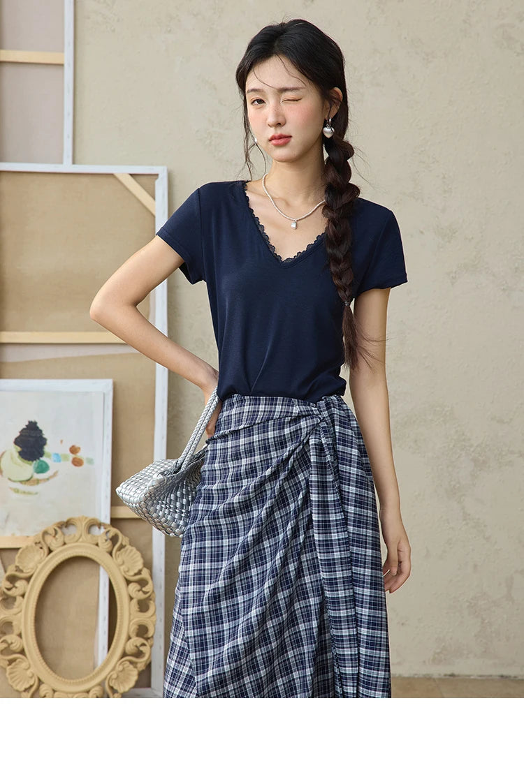 Mishow V-Neck Lace Spliced Office Tee MXE36T0644