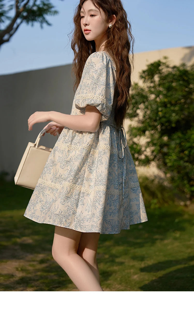 Mishow Square Collar Blue Floral Puff Sleeve Dress MXC38L1520