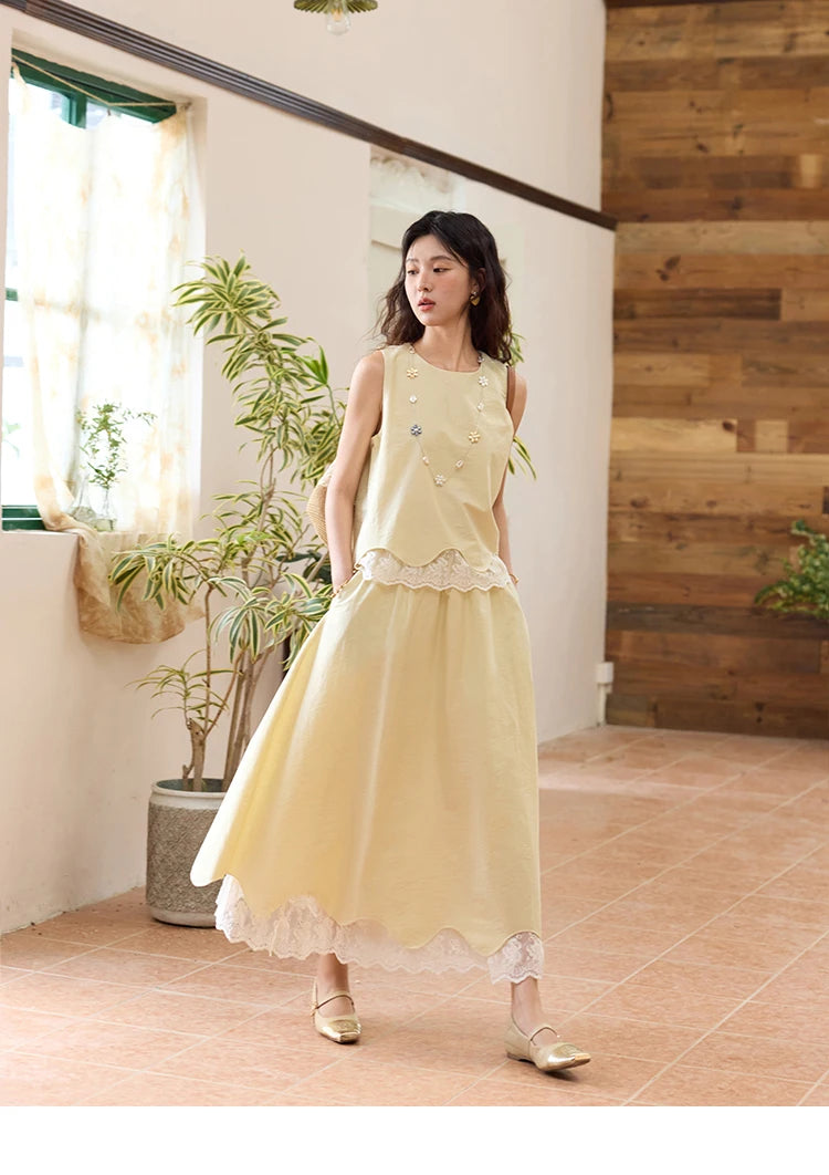 Mishow O-Neck Lace Patchwork Top & Elastic Waist Midi Skirt Set MXE36T0641