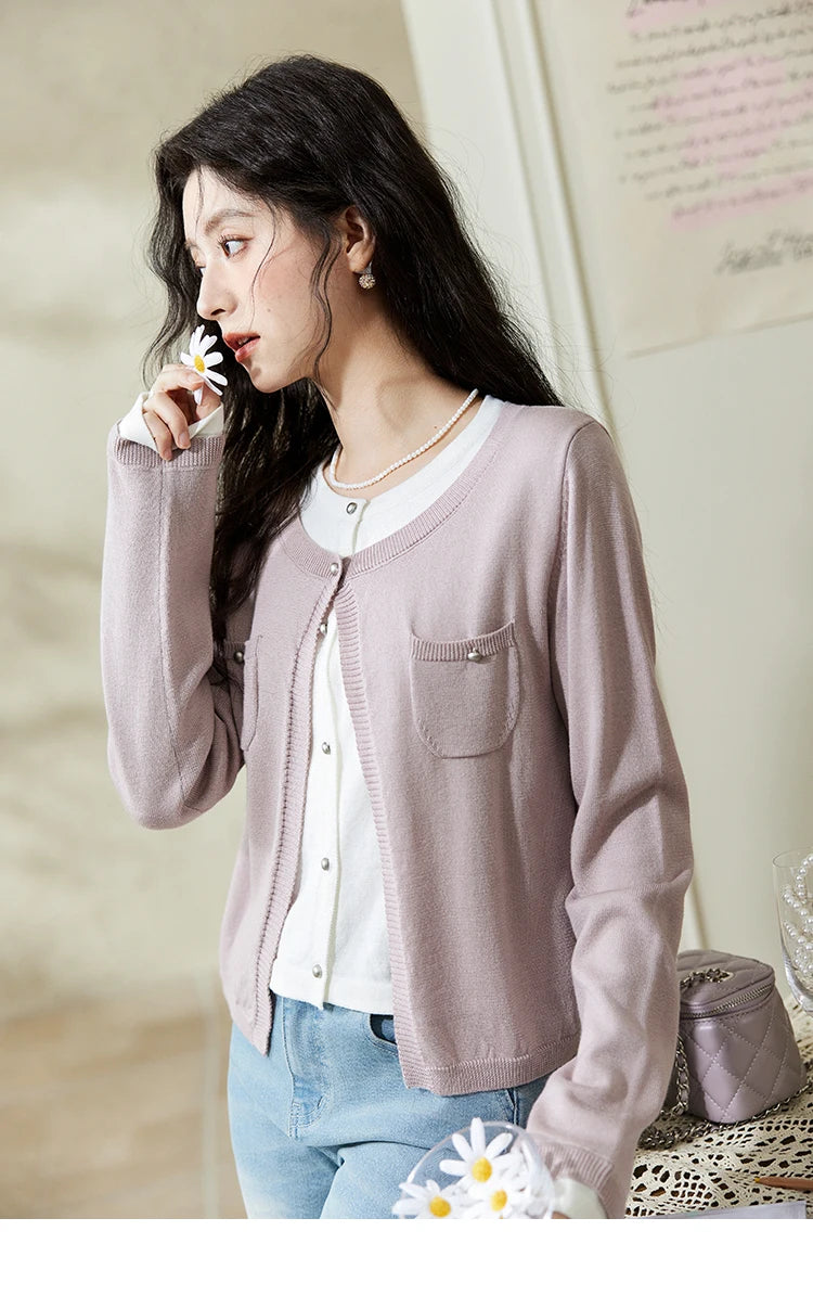 Mishow Fake Two-Piece Contrast Patch Pocket Cardigan MXE12Z1144