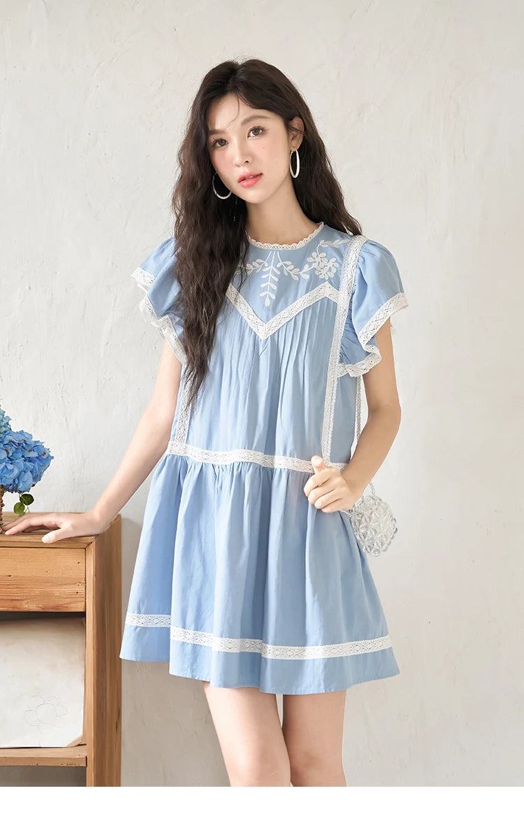 Mishow Lace Embroidery Flying Sleeve Dress MXC39L1562