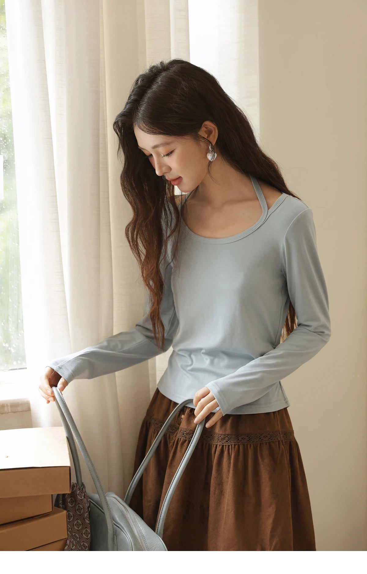 Mishow Hanging Neck Strap Pleated Waist Top MXE42T0720