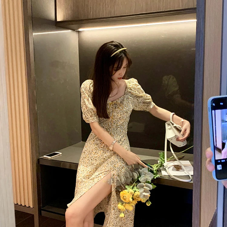 Mishow Vintage Square Collar Floral Mini Dress MX20B1087