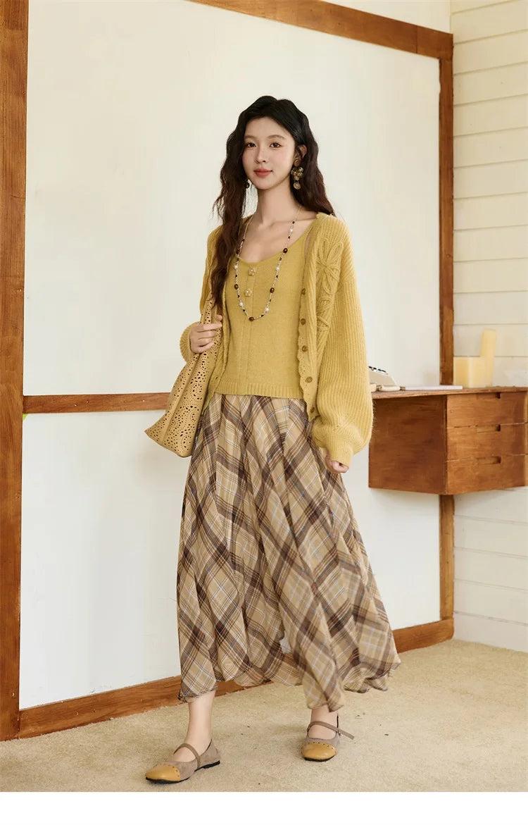 Mishow Yellow V-Neck Cardigan & Slim Camisole Set MXE45T0742