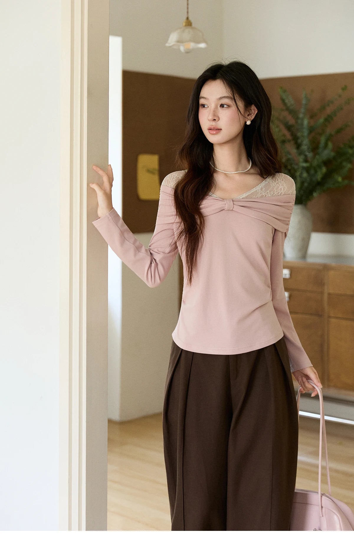 Mishow Lace Patchwork One Shoulder Tee MXF108Z1026