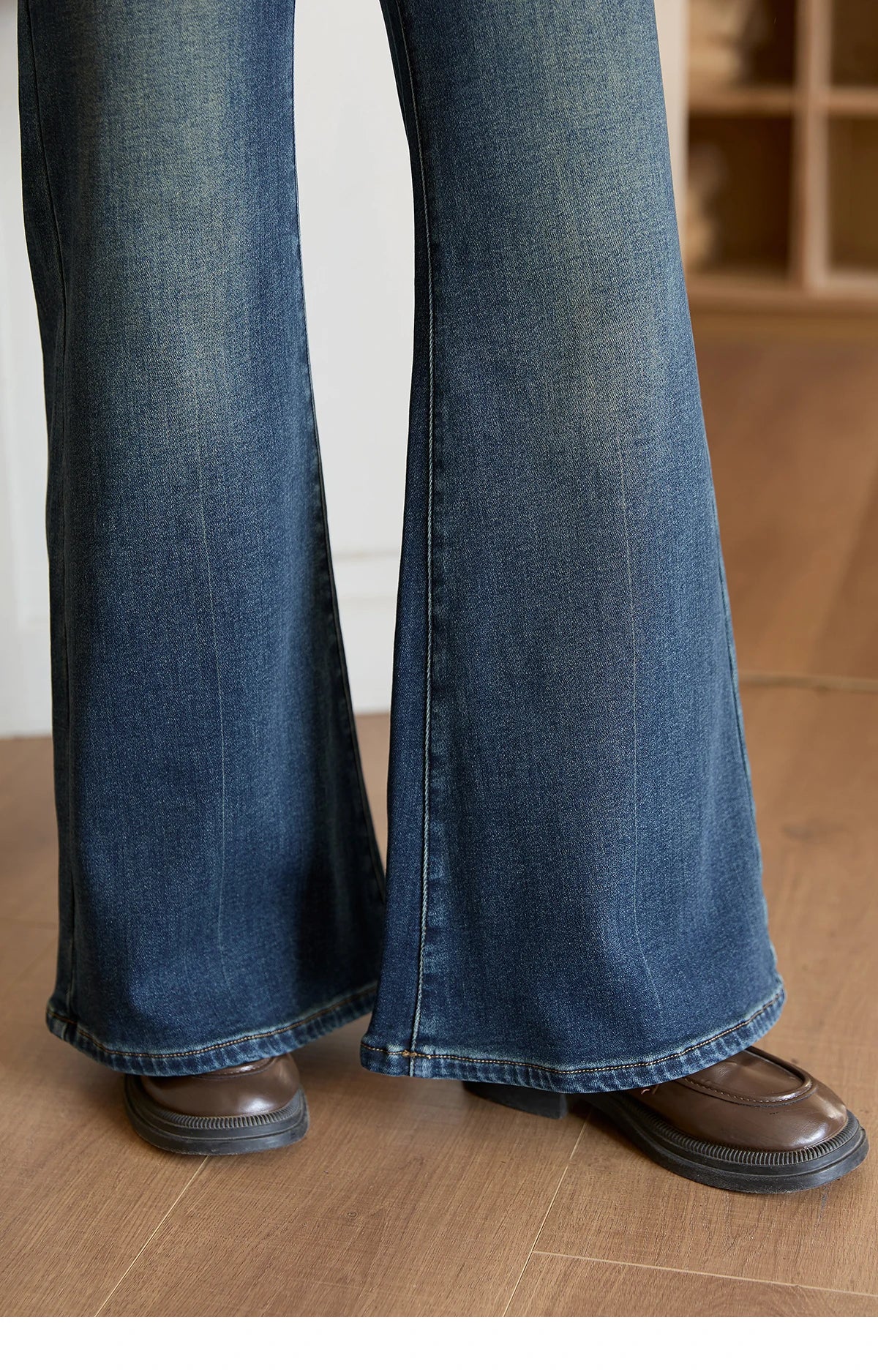 Mishow Denim Blue Flared High Waist Jeans MXE51K1092