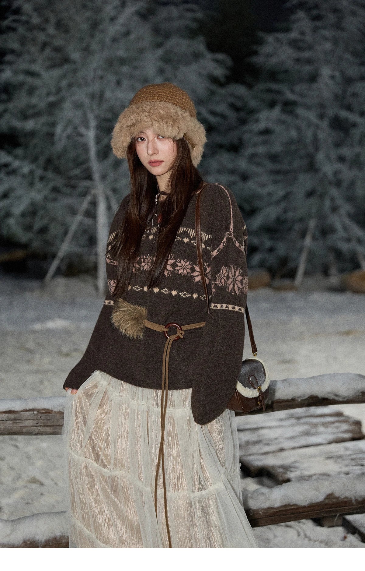 Mishow Brown Snowflake Jacquard Crew Neck Pullover MXE86Z2655
