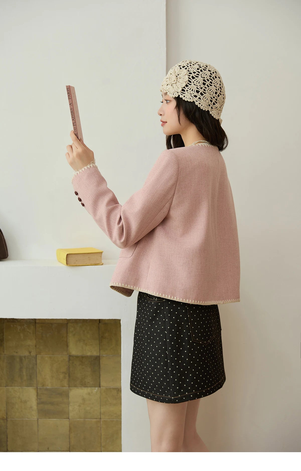 MISHOW Solid Tweed Jacket Round Neck Long Sleeved Short MXE44W0812