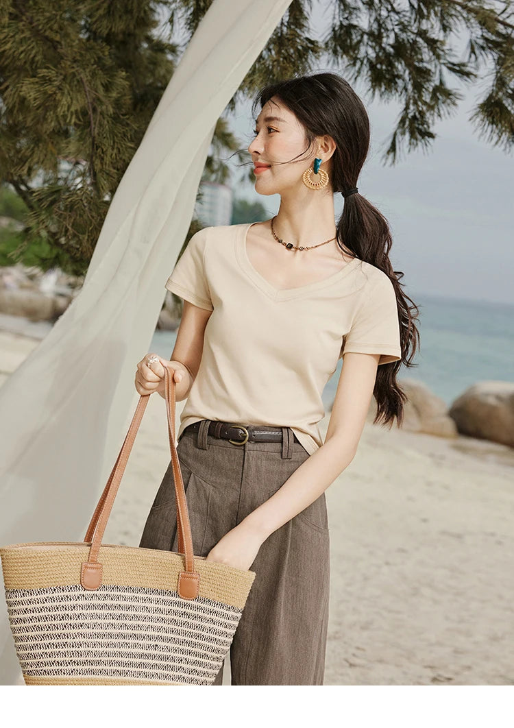 Mishow Solid V-Neck Slim Cotton Tee MXE33T0519