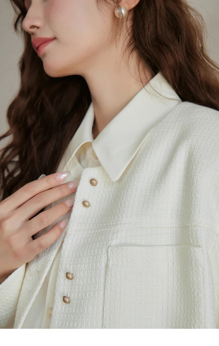Mishow Retro Round Neck Gold Button Jacket MXC44W0072