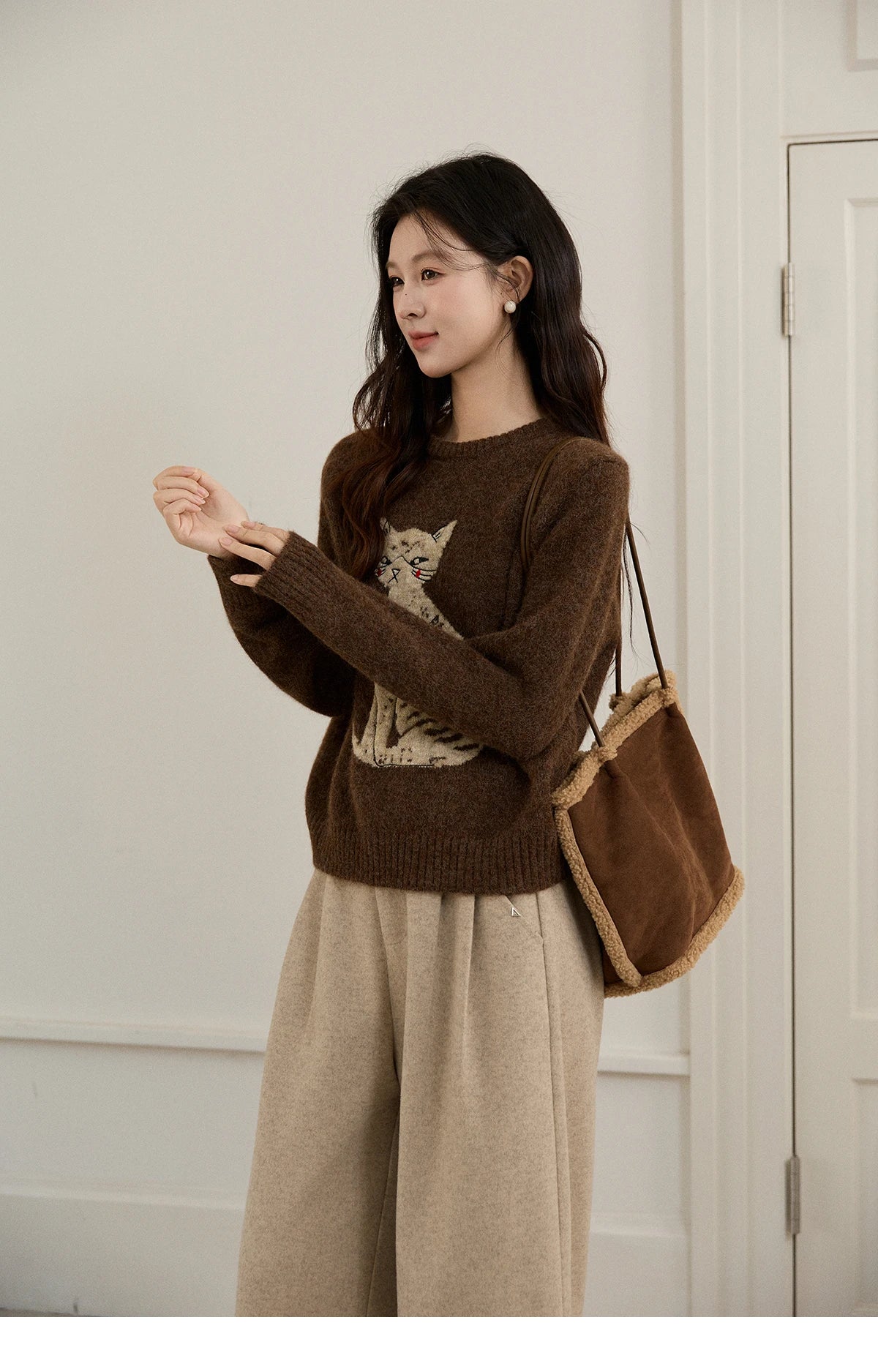 Mishow Brown Cat Pattern Jacquard Pullover MXE94Z2991