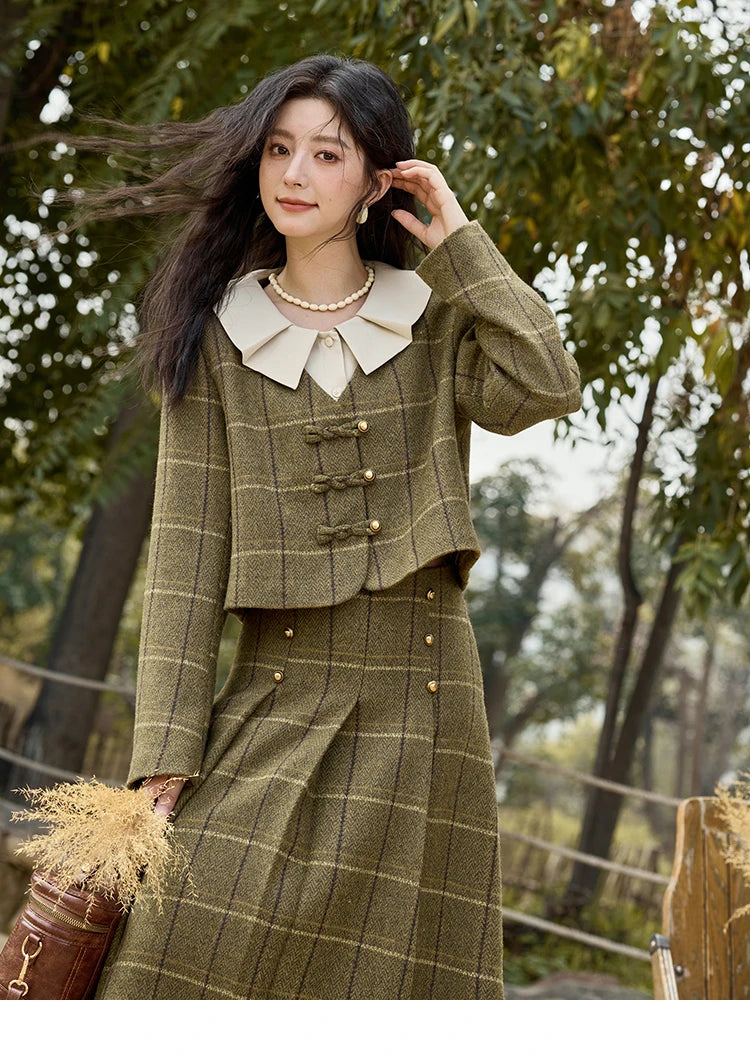 Mishow Retro Plaid Doll Collar Tweed Jacket & Pleated Skirt Set MXD48W0469