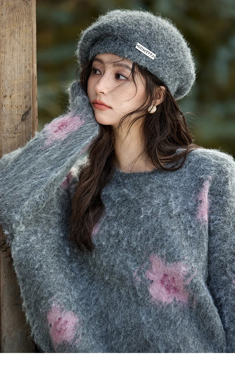 Mishow Wool Yarn Plush Fur Flower O-Neck Pullover MXD56Z1001