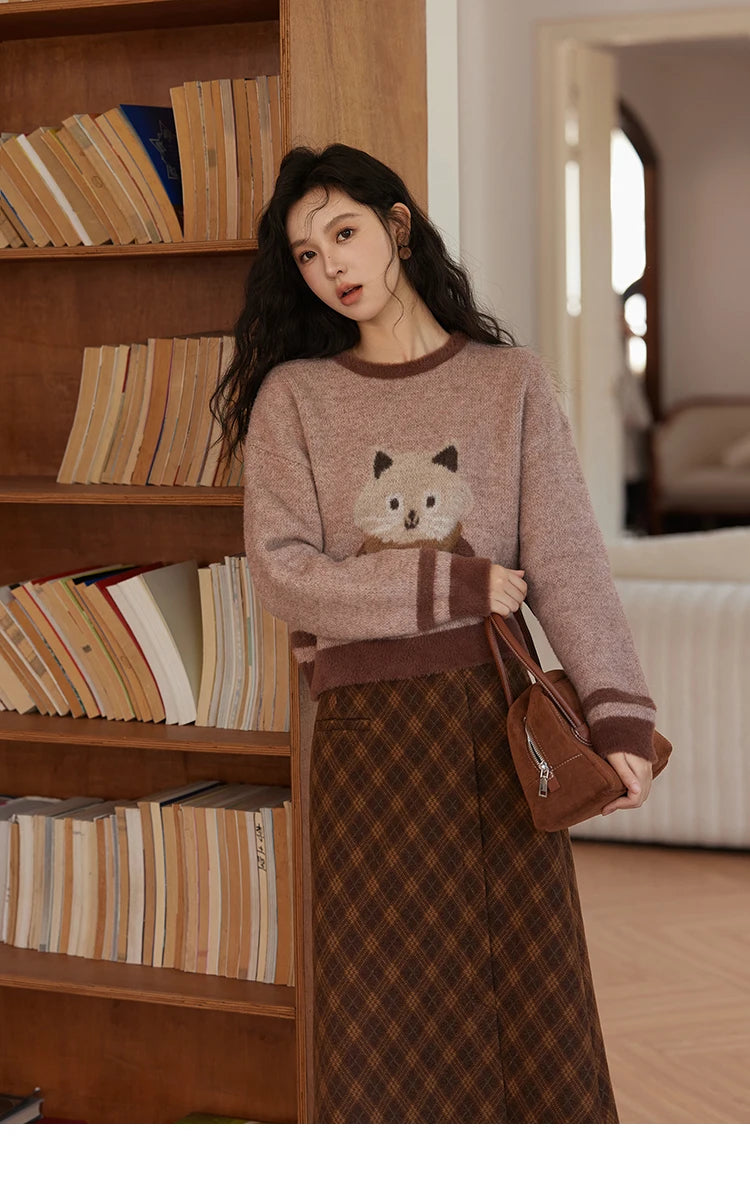 Mishow Faux Sable Cartoon O-Neck Loose Pullover MXD45Z0860