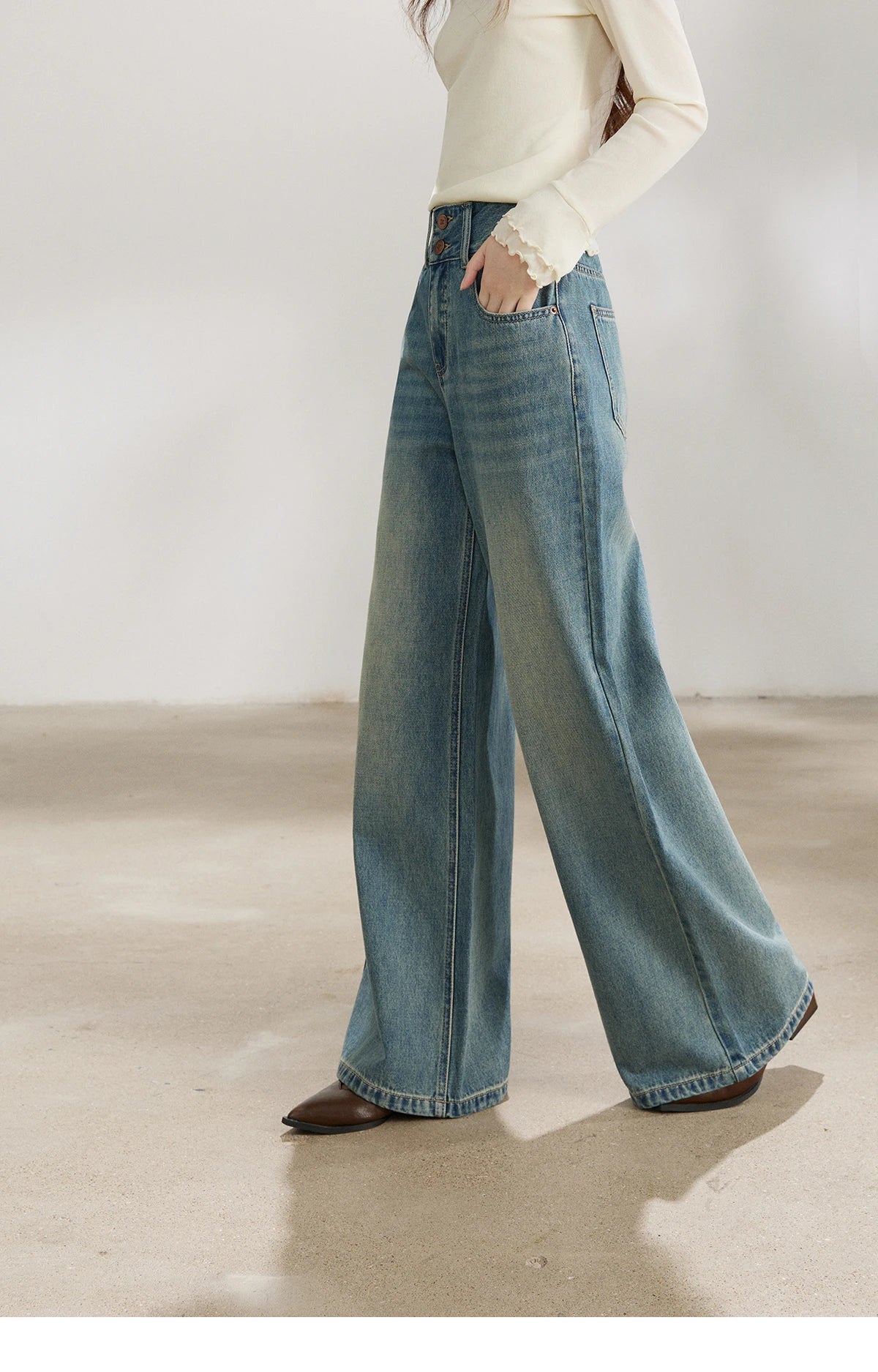 Mishow Vintage Blue Two-Button Wide Leg Jeans MXF108K1005