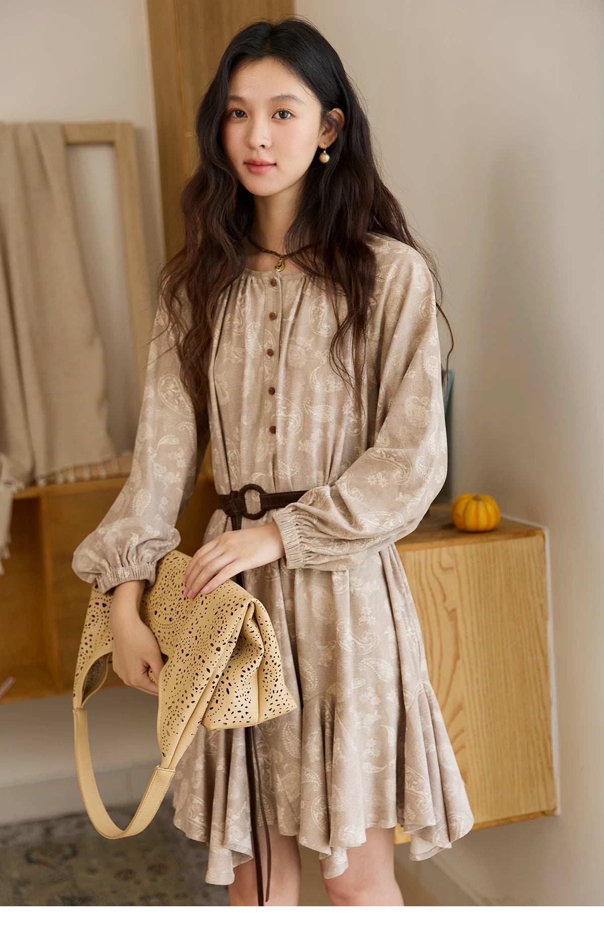 Mishow Cashew Flower Irregular Hem Mid-Length Dress MXE48L2513