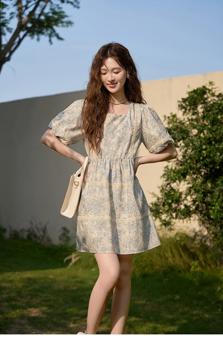 Mishow Square Collar Blue Floral Puff Sleeve Dress MXC38L1520