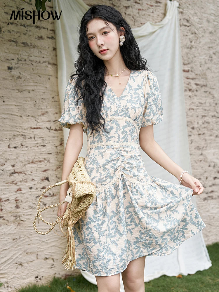 Mishow French Vintage Bubble Sleeve Lace Dress MXD24L1730