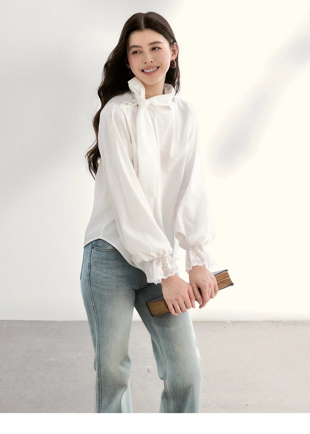 MISHOW White Blouse Bow Tie Neck Lantern Sleeve Lace Patchwork MXF108C0814