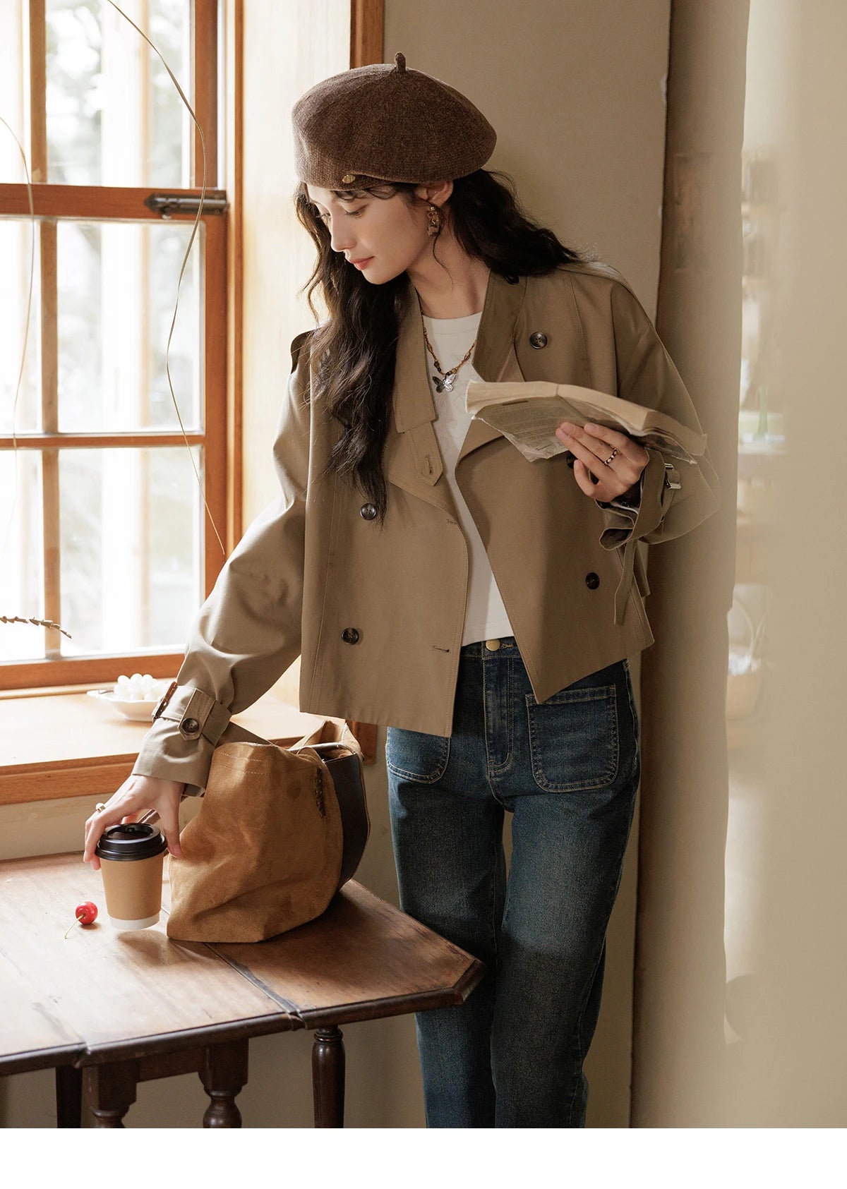 Mishow Short Fragrant Windbreaker Jacket MXD42W0386