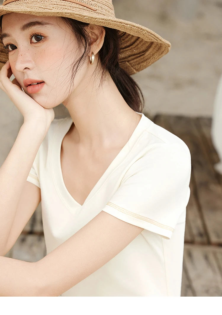 Mishow Solid V-Neck Slim Cotton Tee MXE33T0519