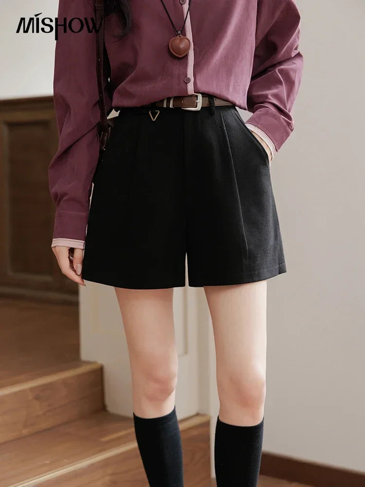Mishow Black High Waist Wide Leg Shorts with Metal Detail MXD44K0757